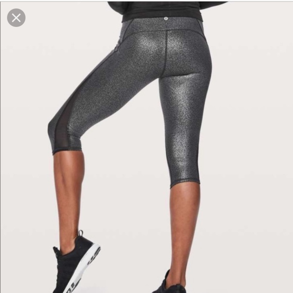 Lululemon cropped leggings